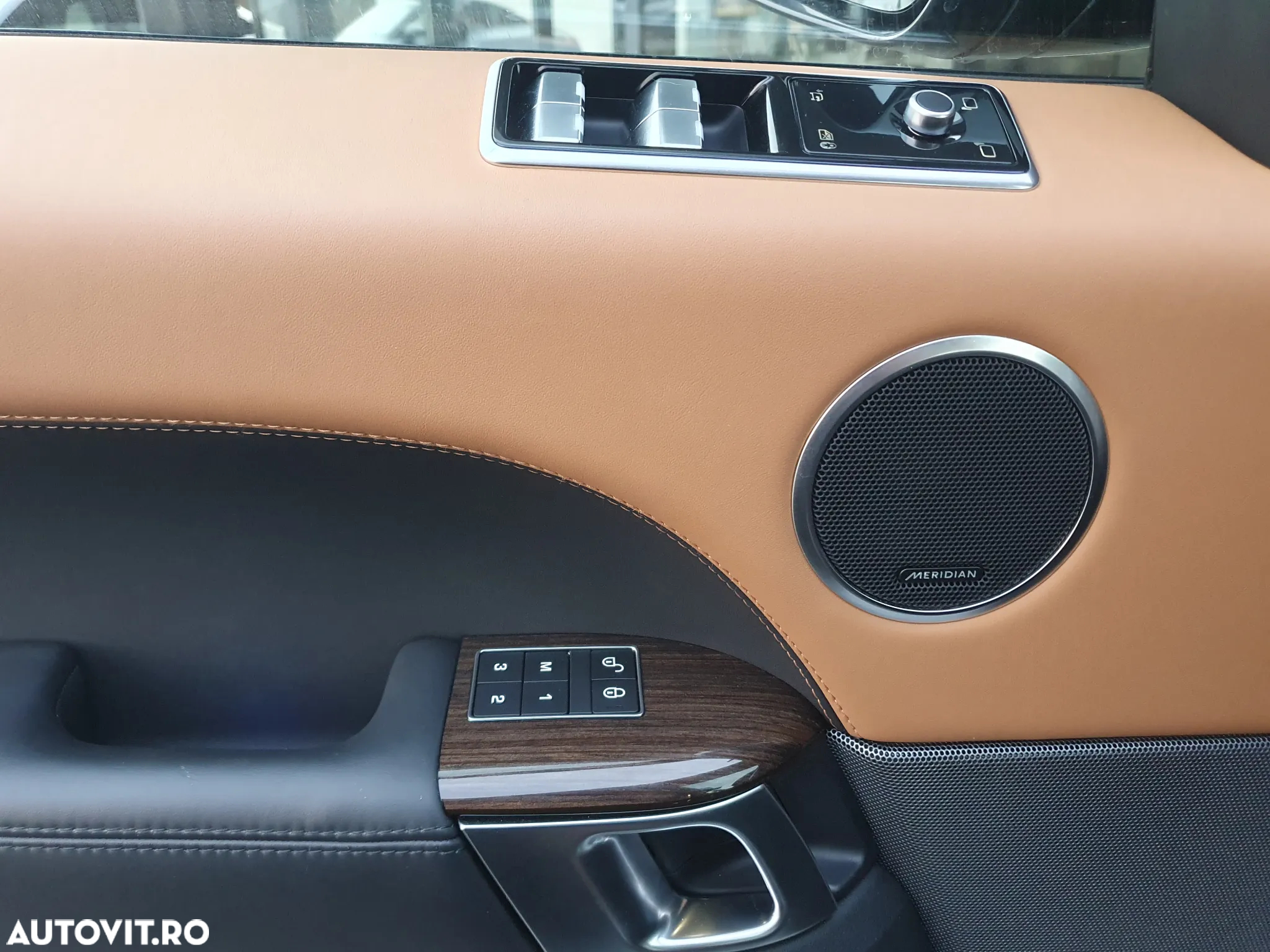 Land Rover Range Rover Sport - 15
