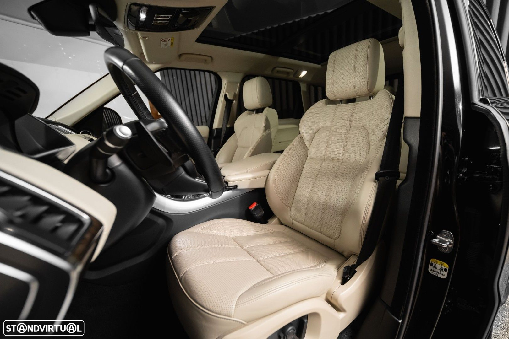 Land Rover Range Rover Sport 2.0 SD4 HSE - 31