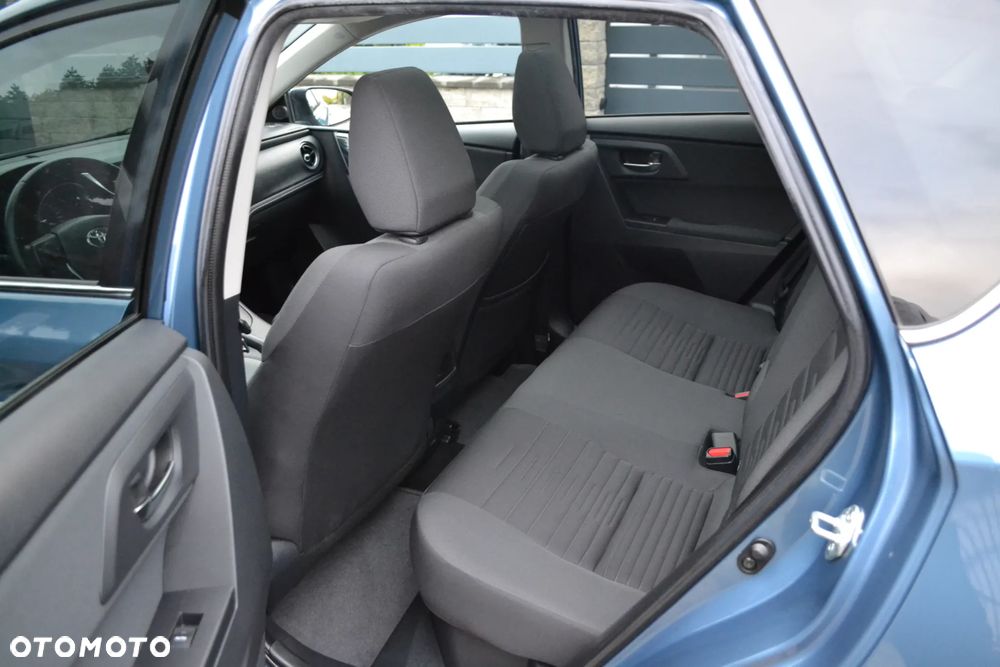 Toyota Auris - 23
