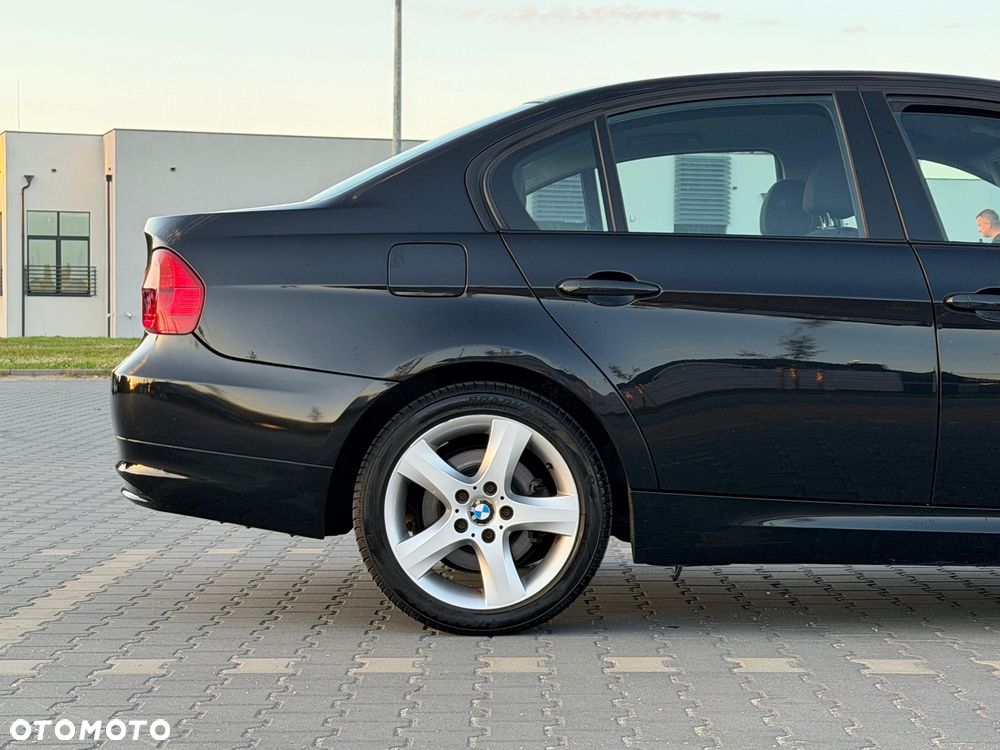 BMW Seria 3 - 12