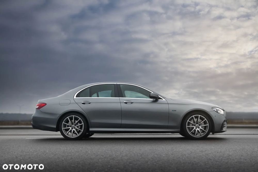 Mercedes-Benz Klasa E 300 Business Edition - 7