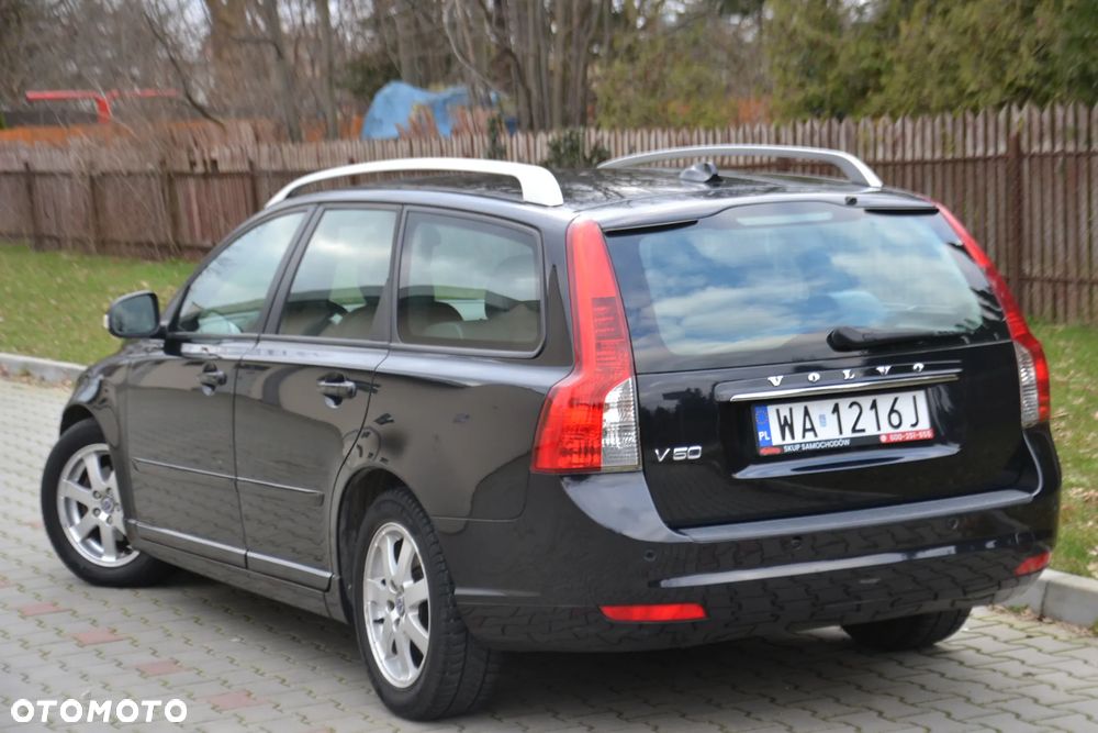 Volvo V50 D2 Summum - 3