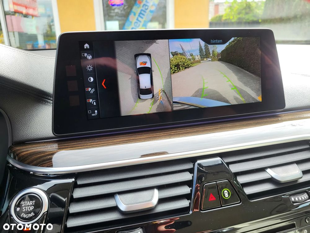 BMW Seria 5 540i xDrive Luxury Line - 23