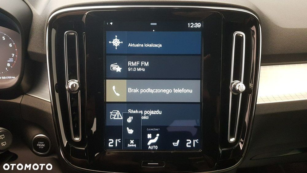 Volvo XC 40 - 24