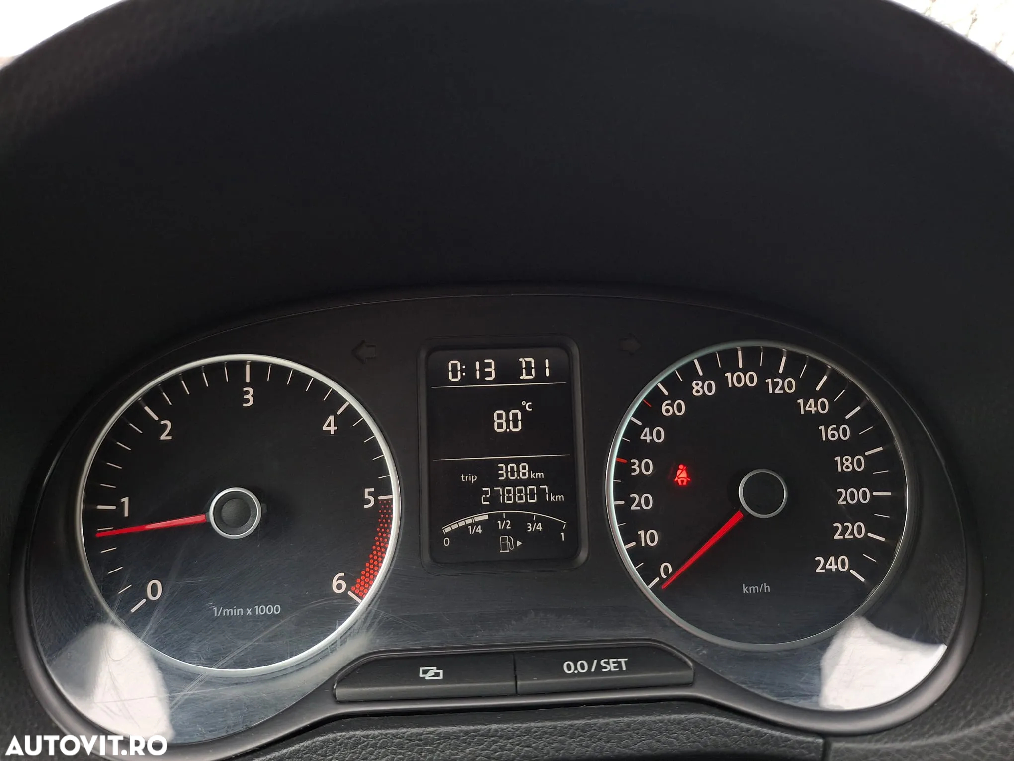 Volkswagen Polo 1.6 TDI DPF DSG Comfortline - 25