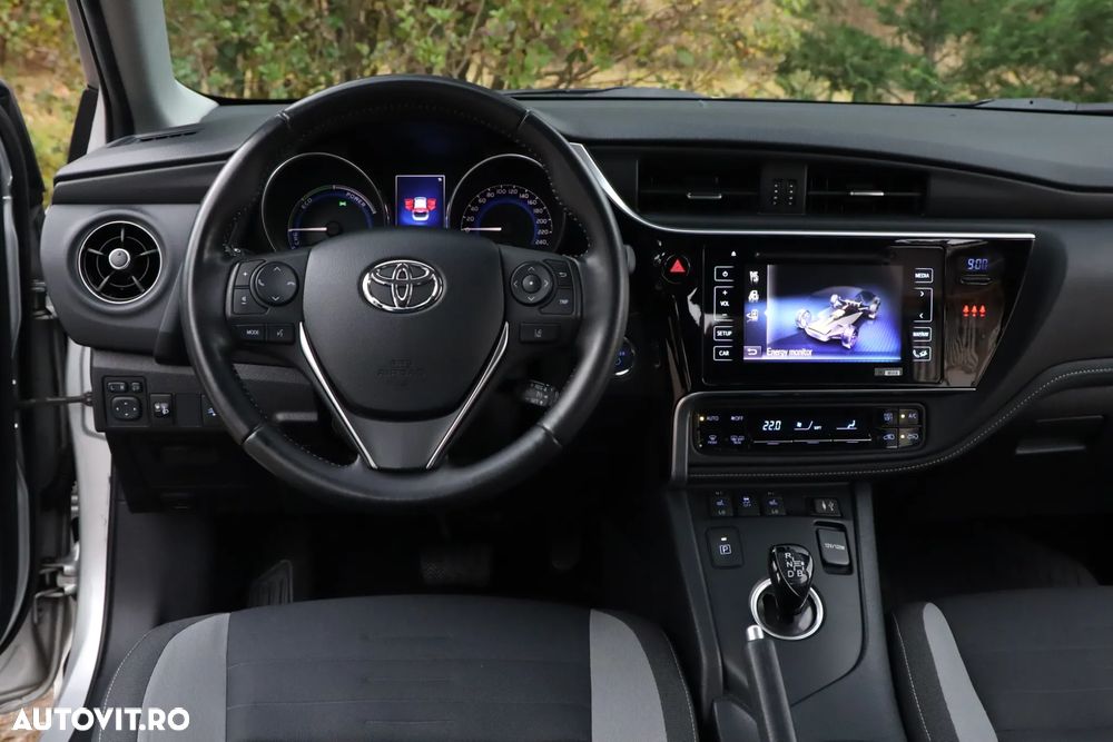 Toyota Auris 1.8 L VVT-i Hybrid Luna - 17