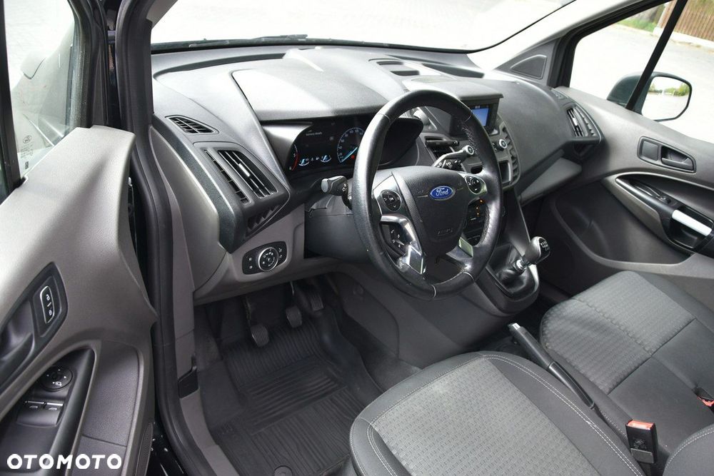 Ford Transit Connect - 11