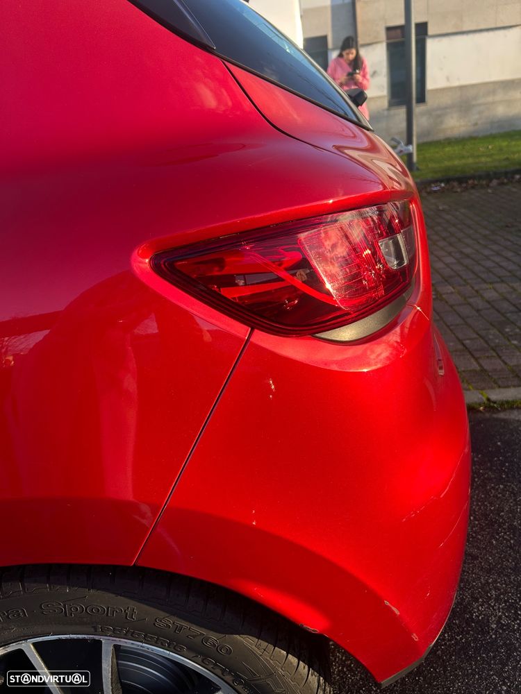 Renault Clio 0.9 TCE - 15