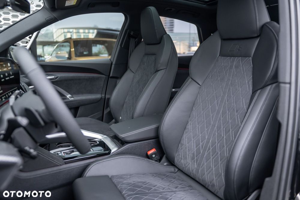 Audi Q5 Sportback - 10