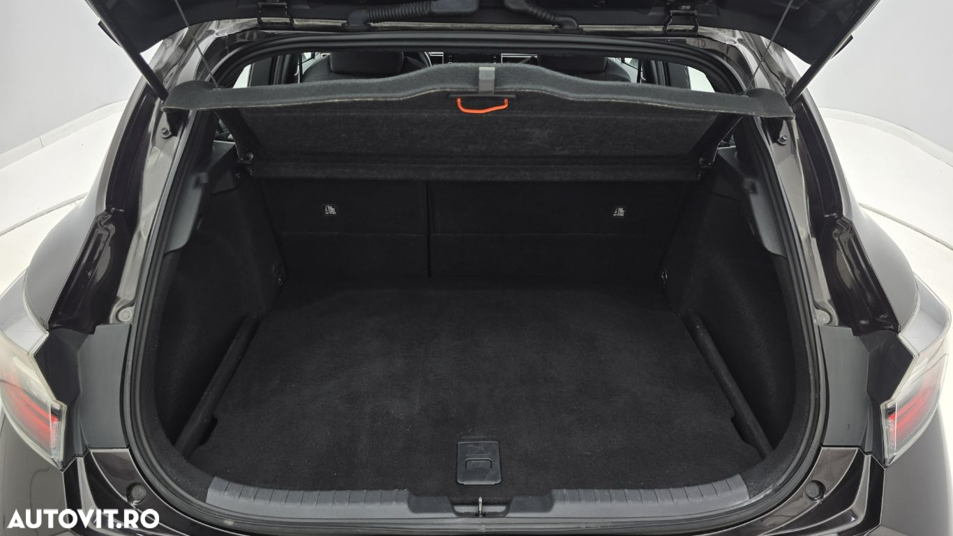 Toyota Corolla - 25