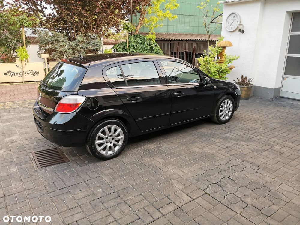 Opel Astra 1.8 Sport - 7