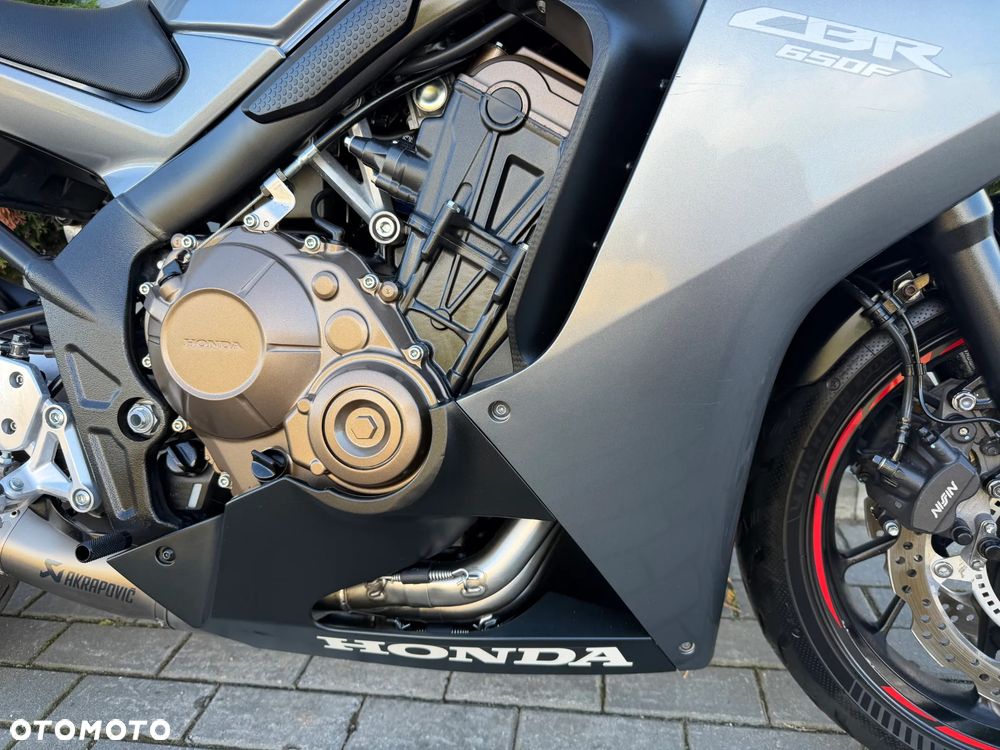 Honda CBR - 18