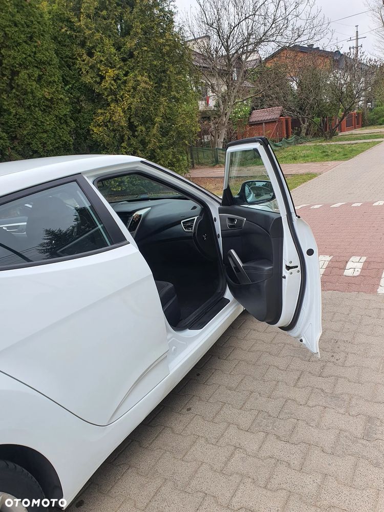 Hyundai Veloster 1.6 GDI Style - 7