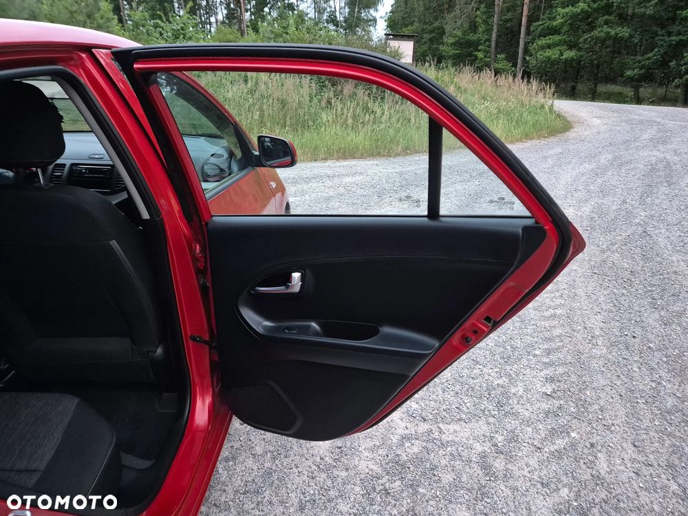 Kia Picanto - 30