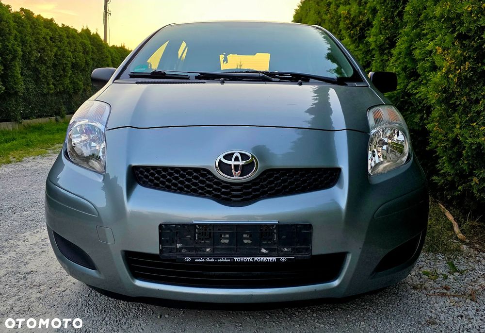 Toyota Yaris 1.33 2010 - 16