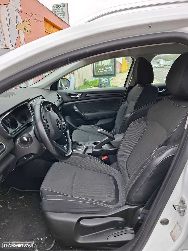 Renault Mégane Sport Tourer 1.5 Blue dCi Zen - 5