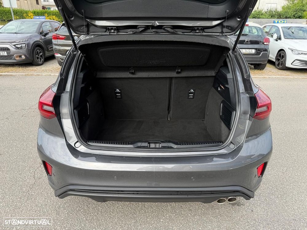 Ford Focus 1.0 EcoBoost MHEV ST-Line - 12