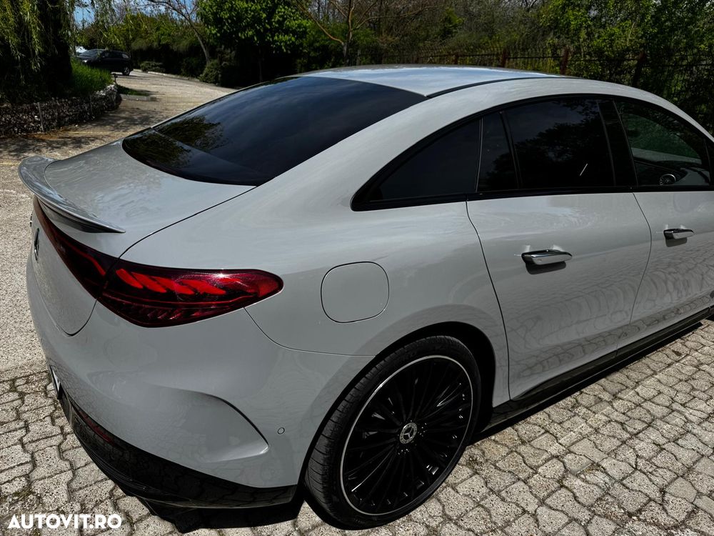Mercedes-Benz EQE 350+ - 3