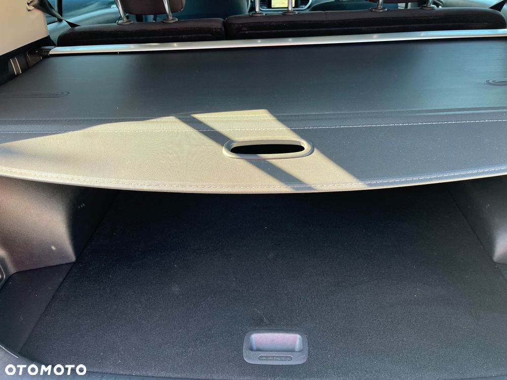 Kia Sportage 1.6 T-GDI Business Line 4WD - 26