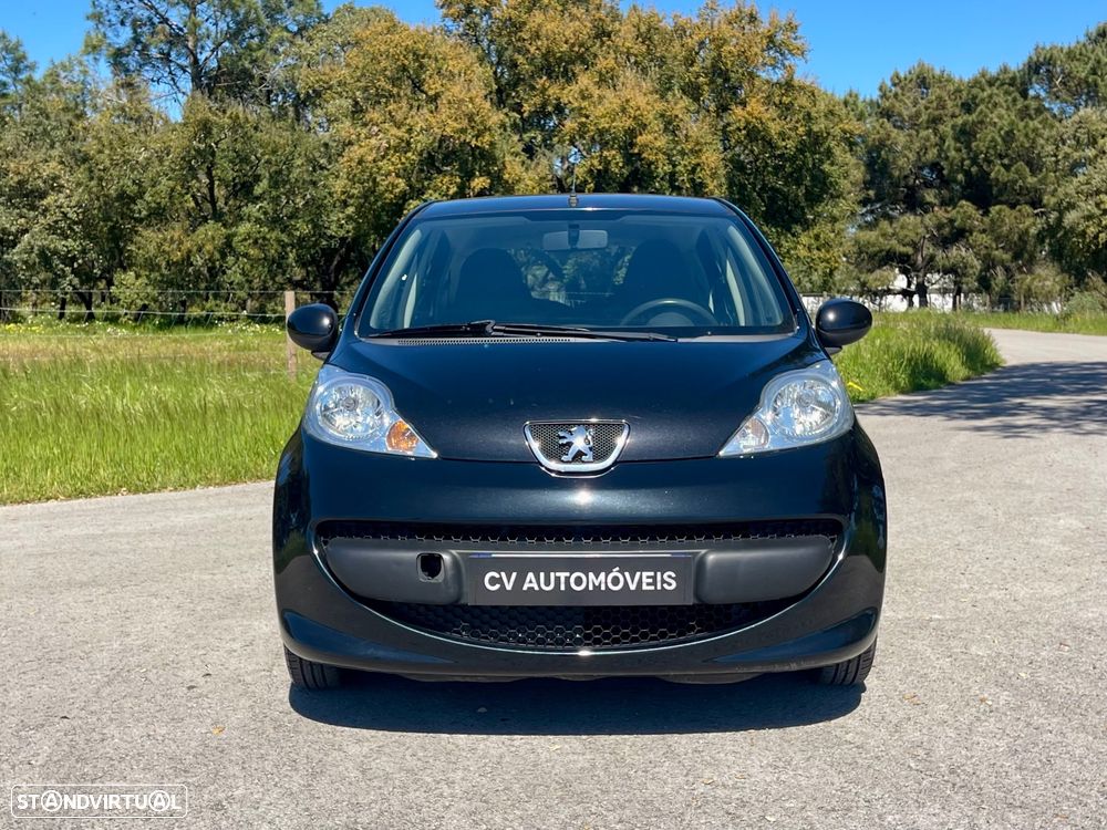 Peugeot 107 1.0 Urban - 2