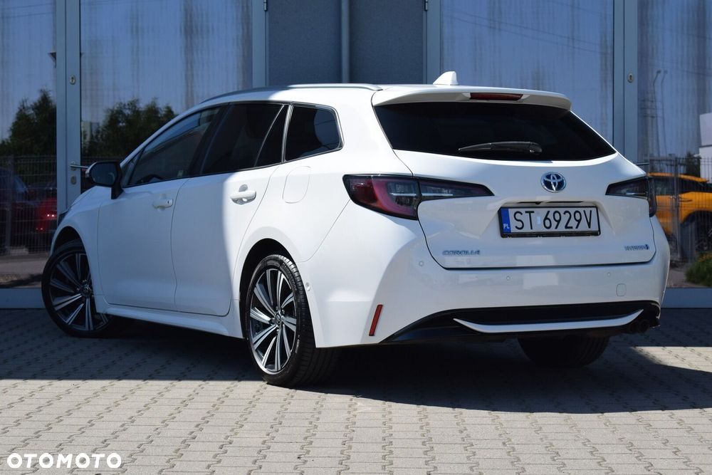 Toyota Corolla 2.0 Hybrid Comfort - 5
