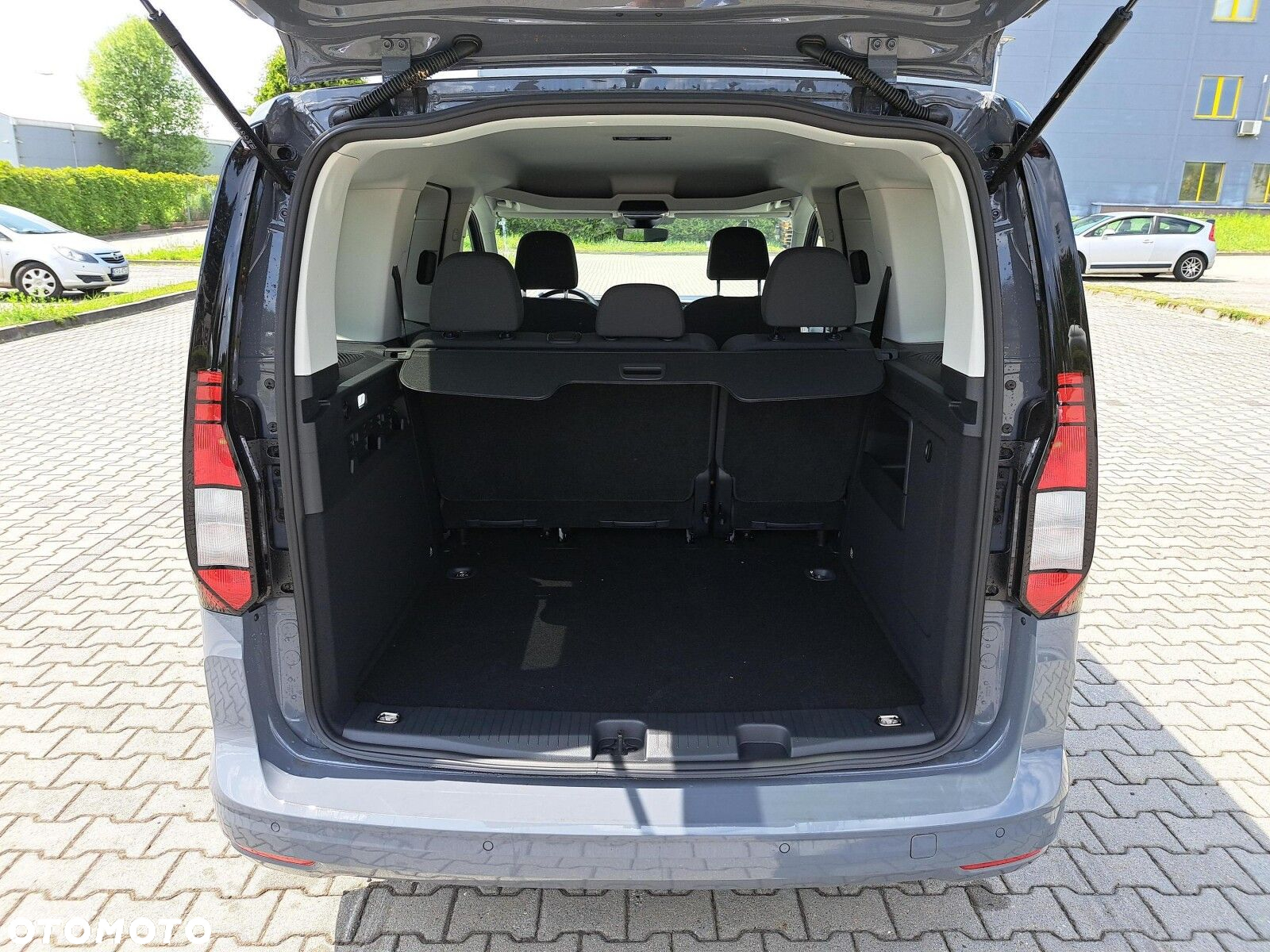 Volkswagen Caddy - 17