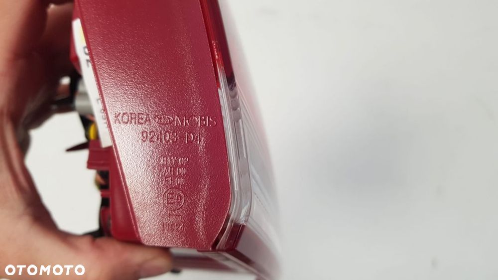 LAMPA LEWA TYŁ TYLNA W KLAPĘ KIA OPTIMA SEDAN 15-19 ZWYKŁA 92403-D4051 - 6