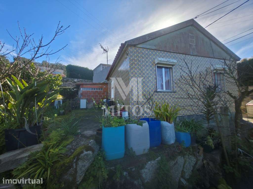 Moradia T2, situada em Areosa (Viana do Castelo) - Grande imagem: 2/13