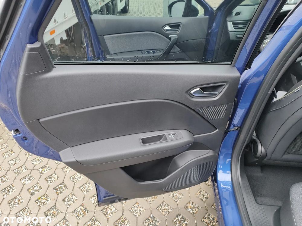Renault Captur 1.0 TCe Techno - 28