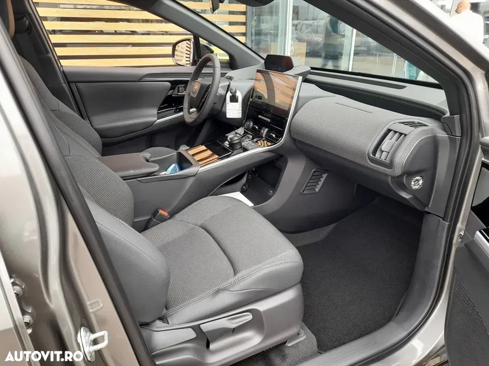 Toyota BZ4X 150 KW FWD (4x2) Exclusive - 8