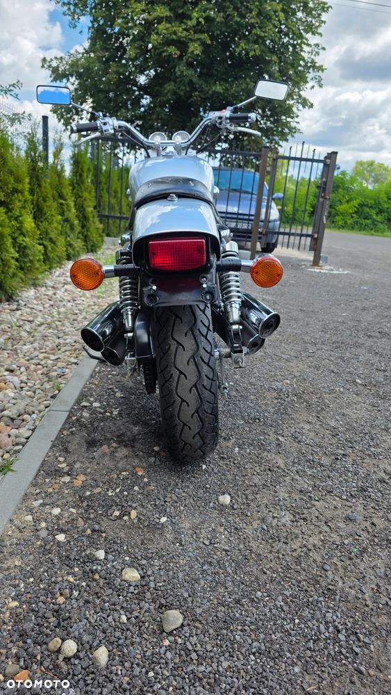 Honda VF - 25