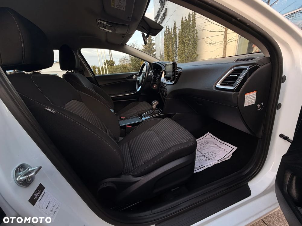 Kia Ceed 1.6 CRDi DCT Spirit - 3