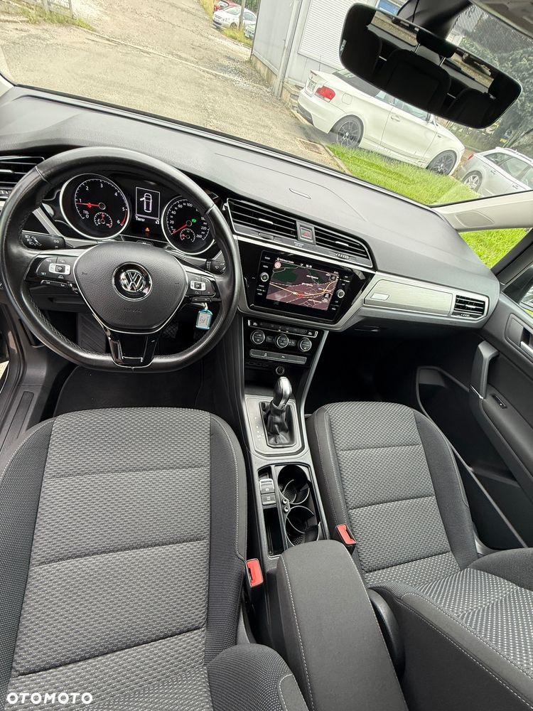 Volkswagen Touran 2.0 TDI BMT Comfortline DSG - 25