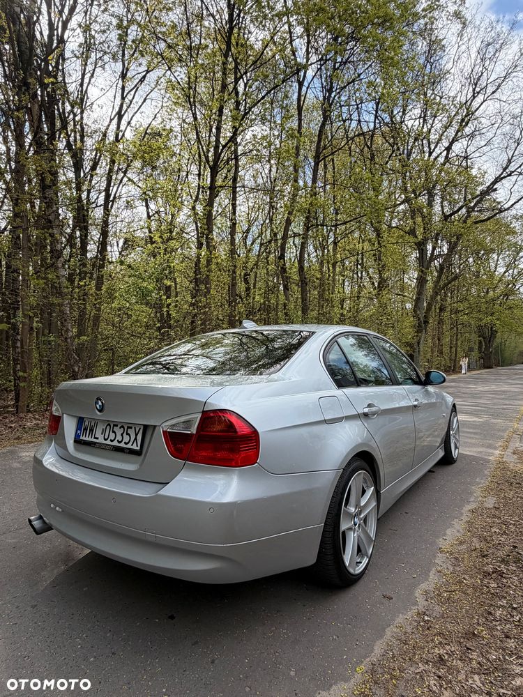 BMW Seria 3 325i - 7