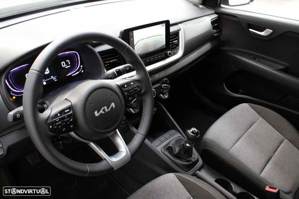Kia Stonic 1.2 MPi Dynamic - 10