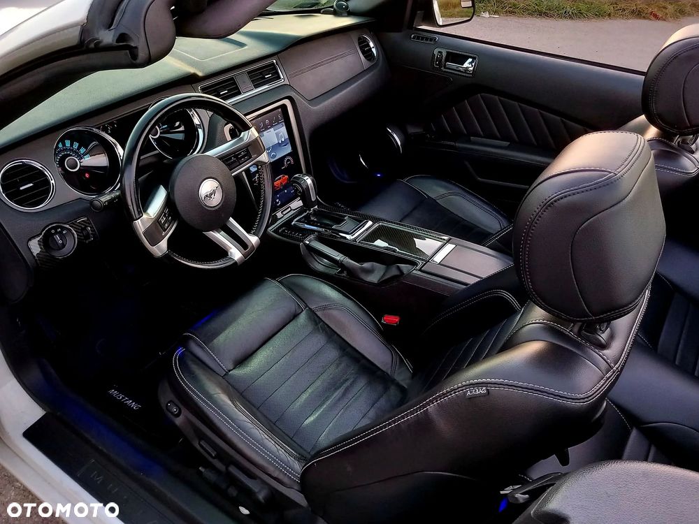 Ford Mustang 3.7 V6 Premium - 7