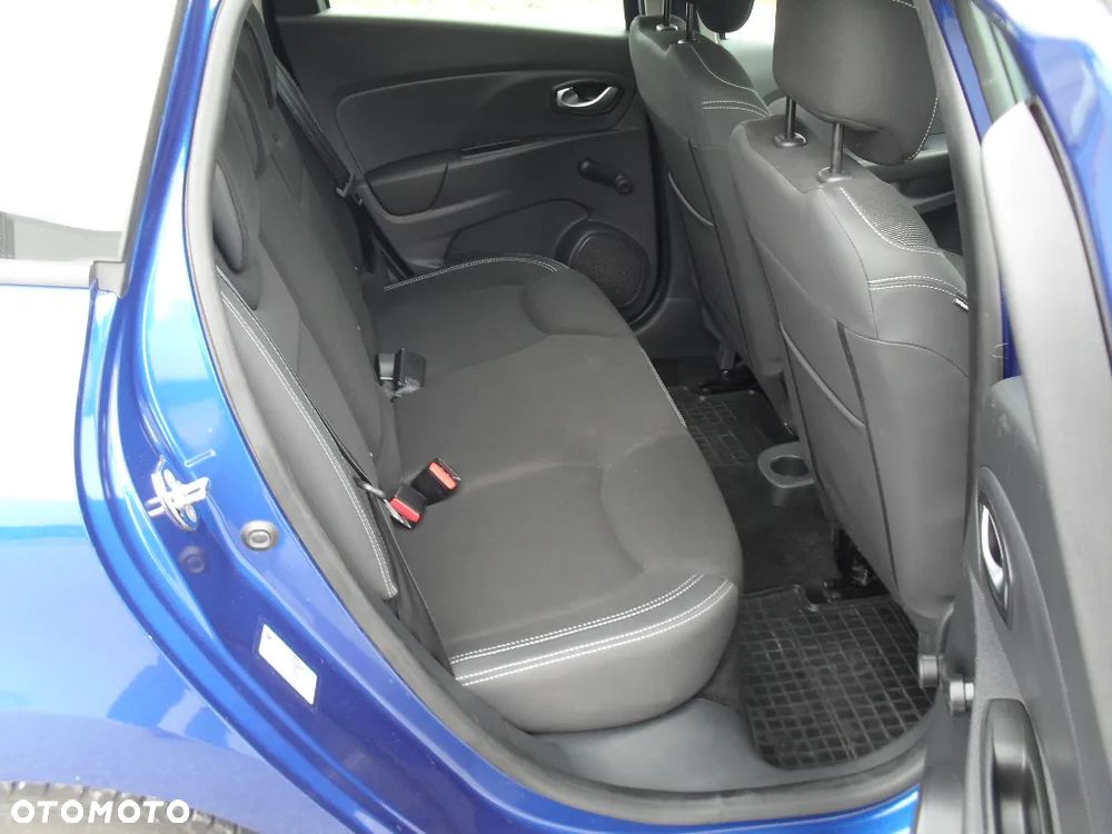 Renault Clio 1.2 16V Life - 11