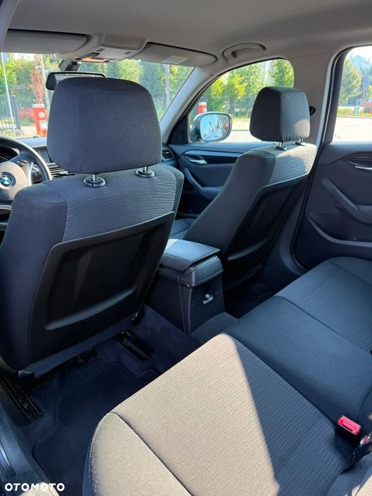 BMW X1 xDrive18d - 22