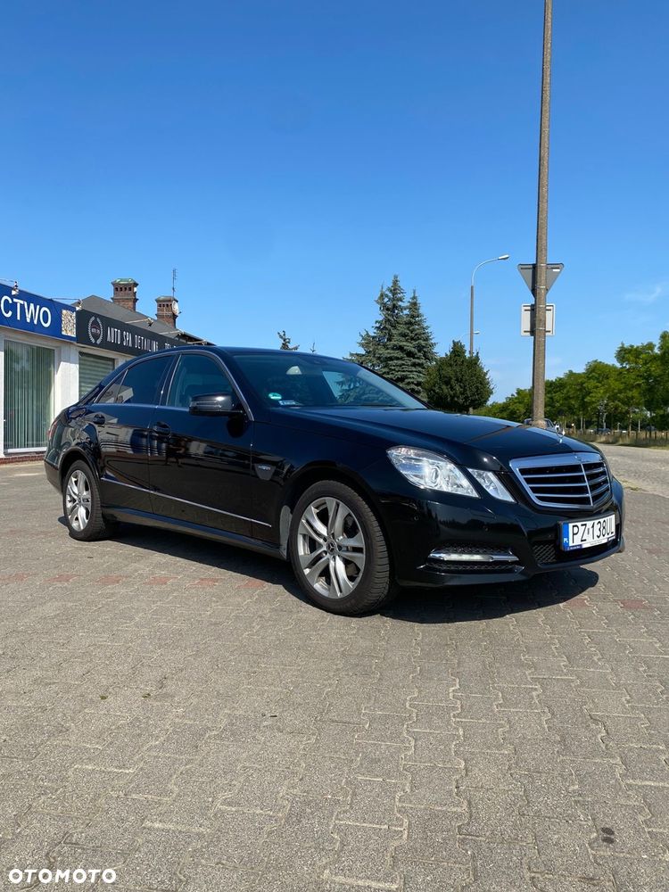 Mercedes-Benz Klasa E 220 CDI BlueEff Avantgarde - 1