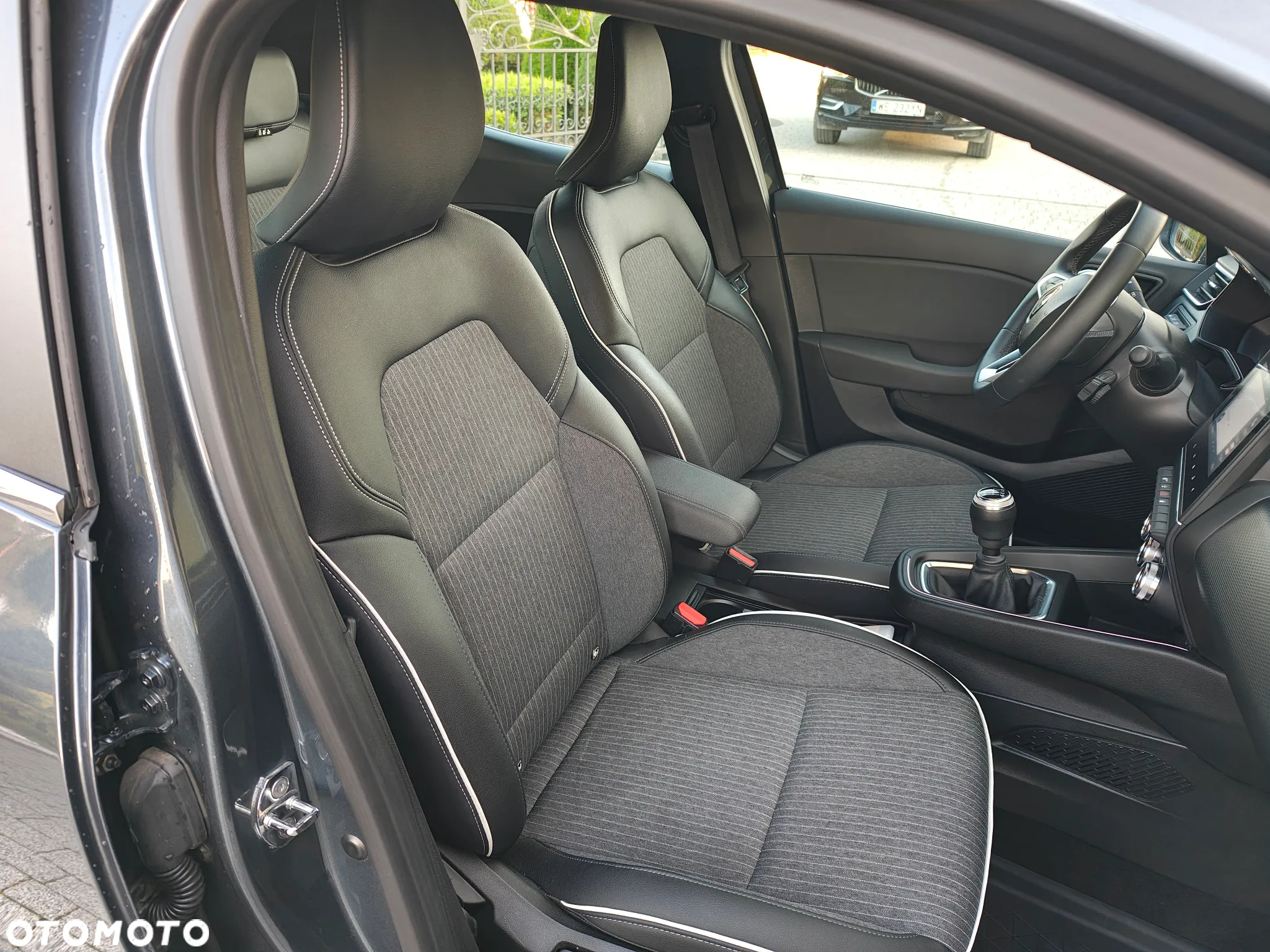 Renault Clio 1.0 TCe Intens - 14