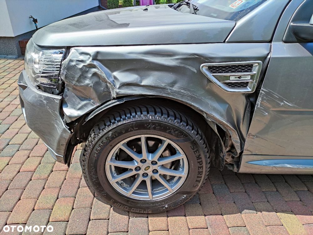 Land Rover Freelander SD4 HSE Luxury - 6