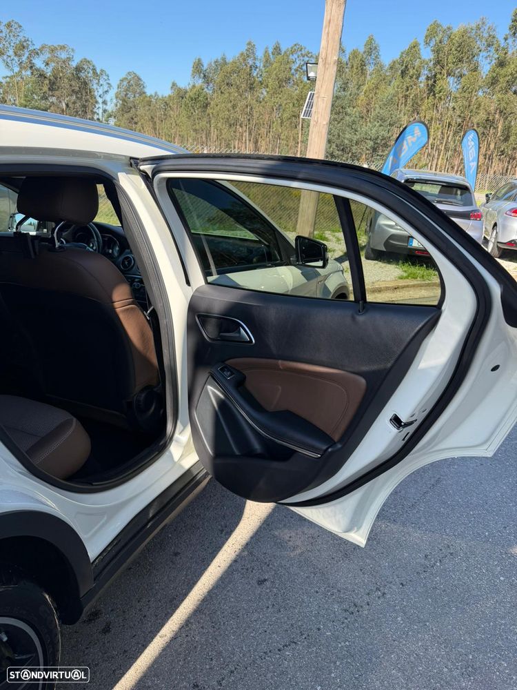 Mercedes-Benz GLA 180 (CDI) d 7G-DCT Style - 10