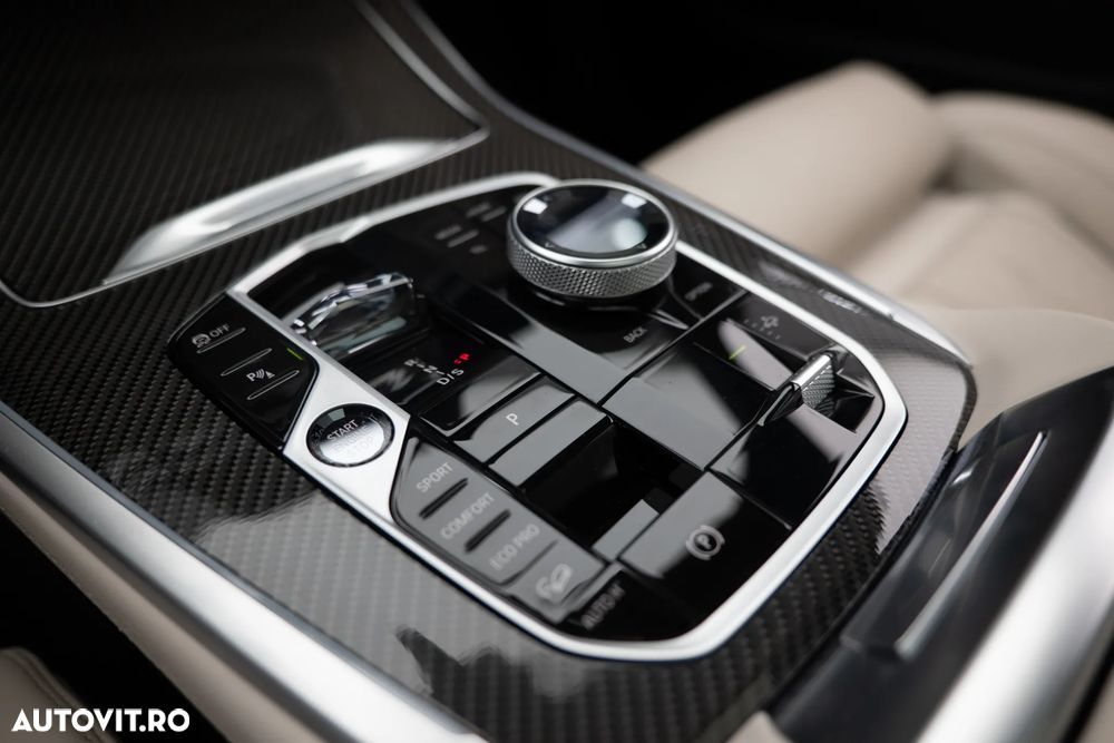 BMW X7 xDrive40d MHEV - 11