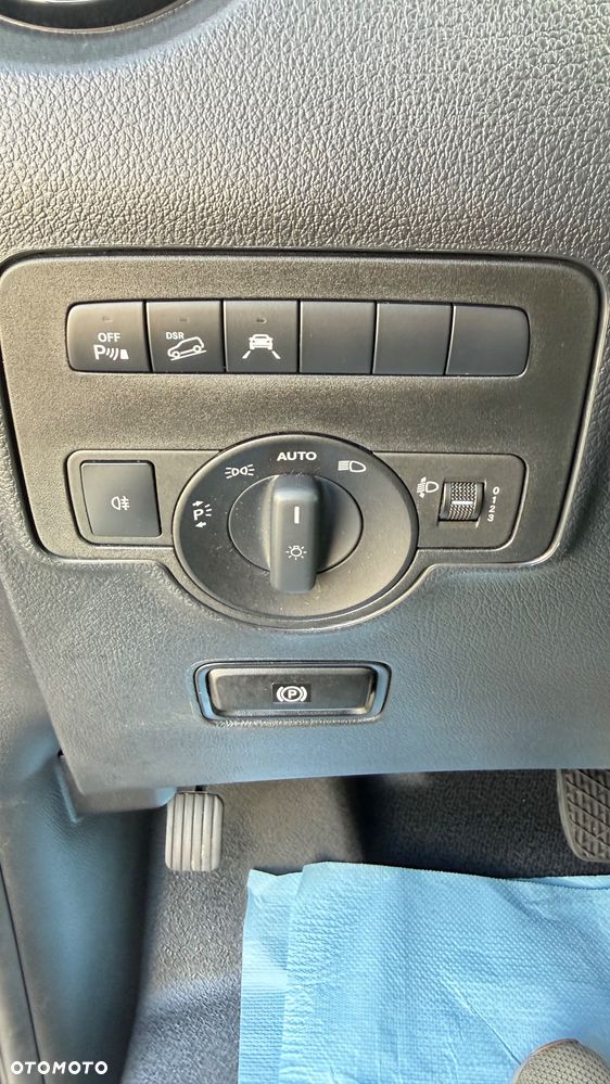 Mercedes-Benz Vito - 14