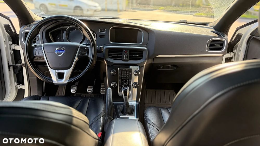 Volvo V40 D4 RDesign - 13