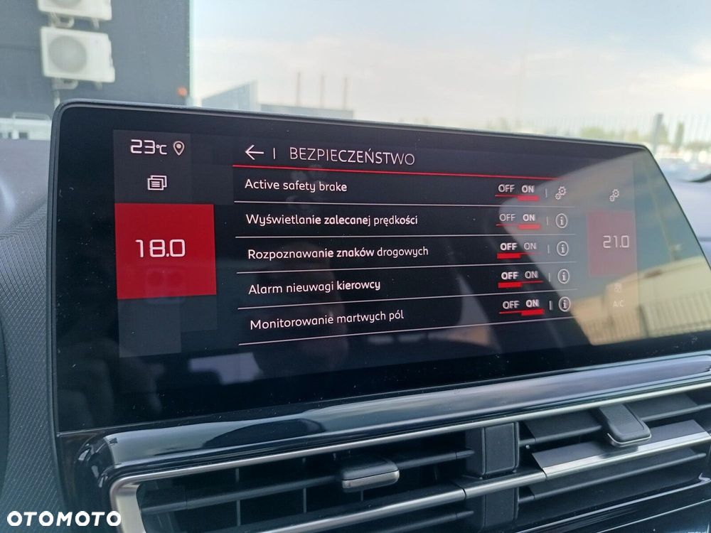 Citroën C5 Aircross 1.2 PureTech Shine EAT8 - 33