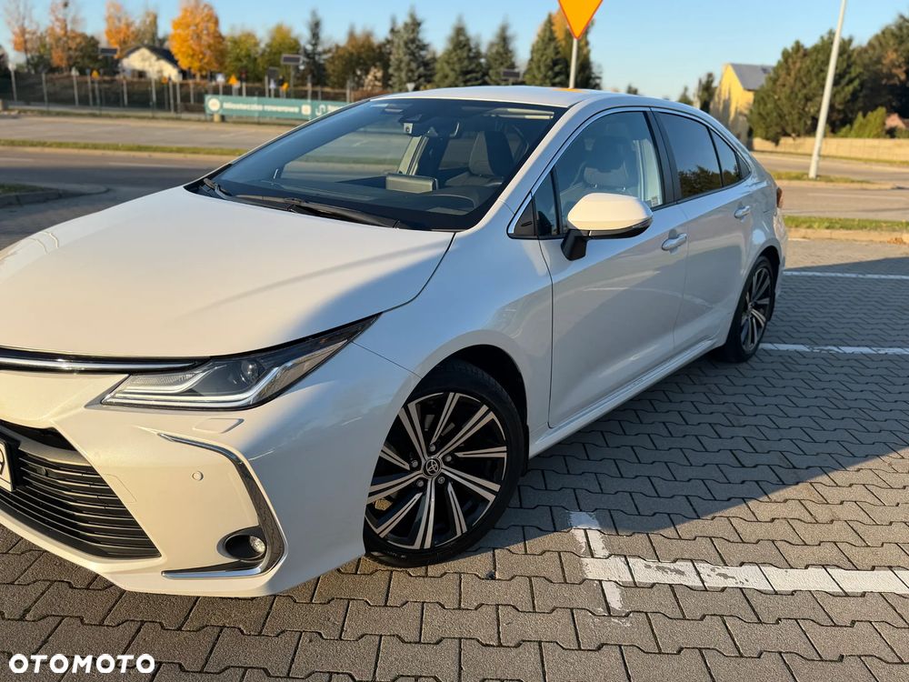 Toyota Corolla - 11