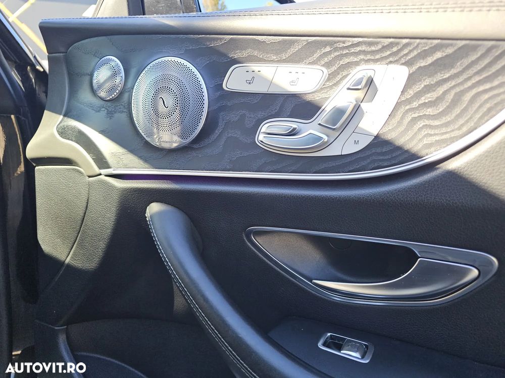 Mercedes-Benz E 300 9G-TRONIC AMG Line - 12