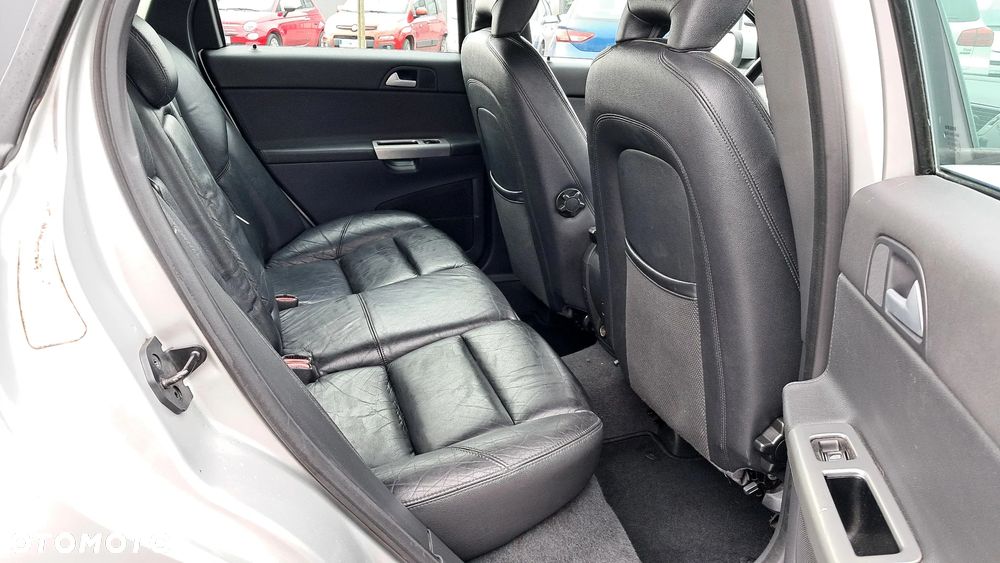 Volvo V50 2.4 Kinetic - 12