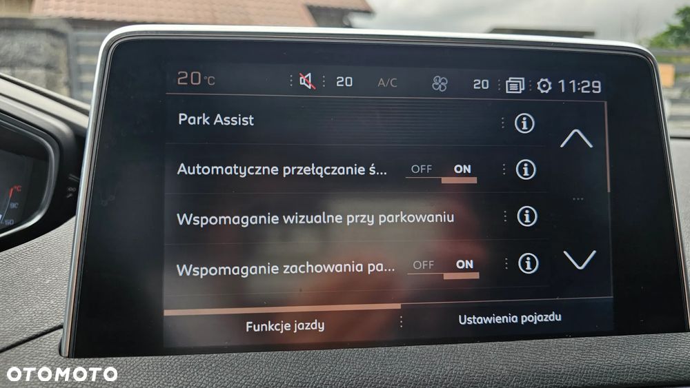 Peugeot 5008 - 24